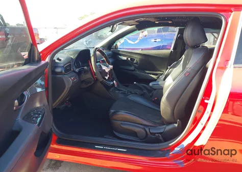 2020 Hyundai Veloster 2.0 Premium из США, поврежденный, VIN KMHTG6AF4LU031436